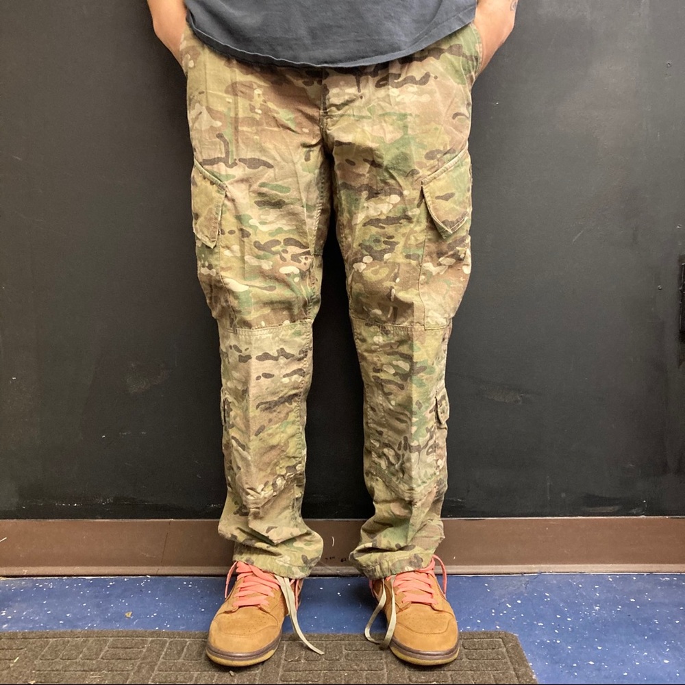 Military Issue Cargo Camo Pants